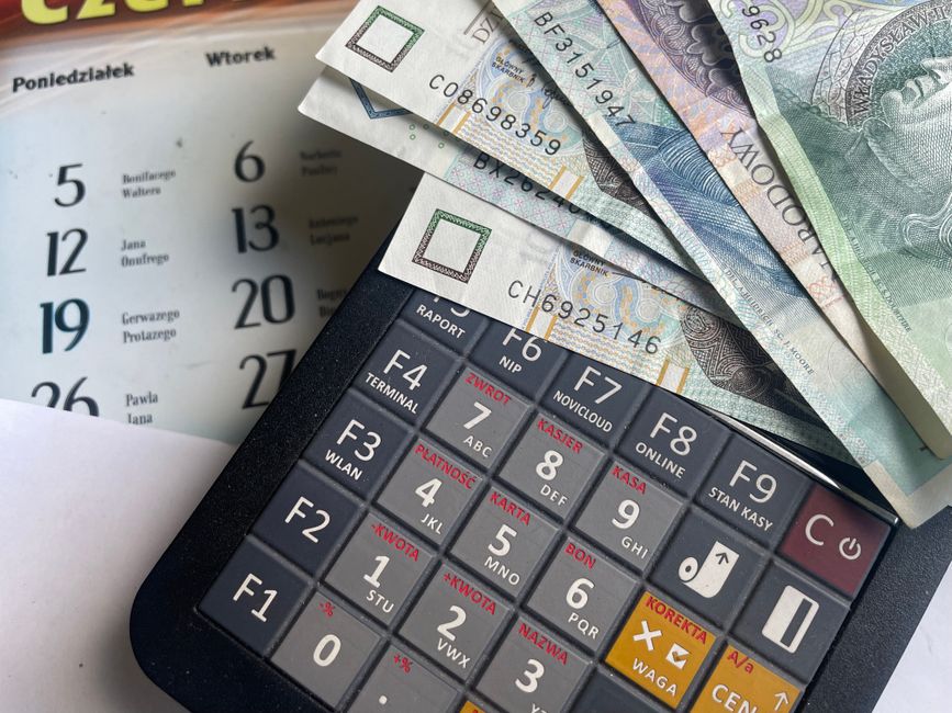 How to Create a Monthly Budget That Works