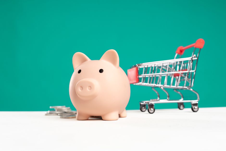 How to Save Money on Groceries Every Month